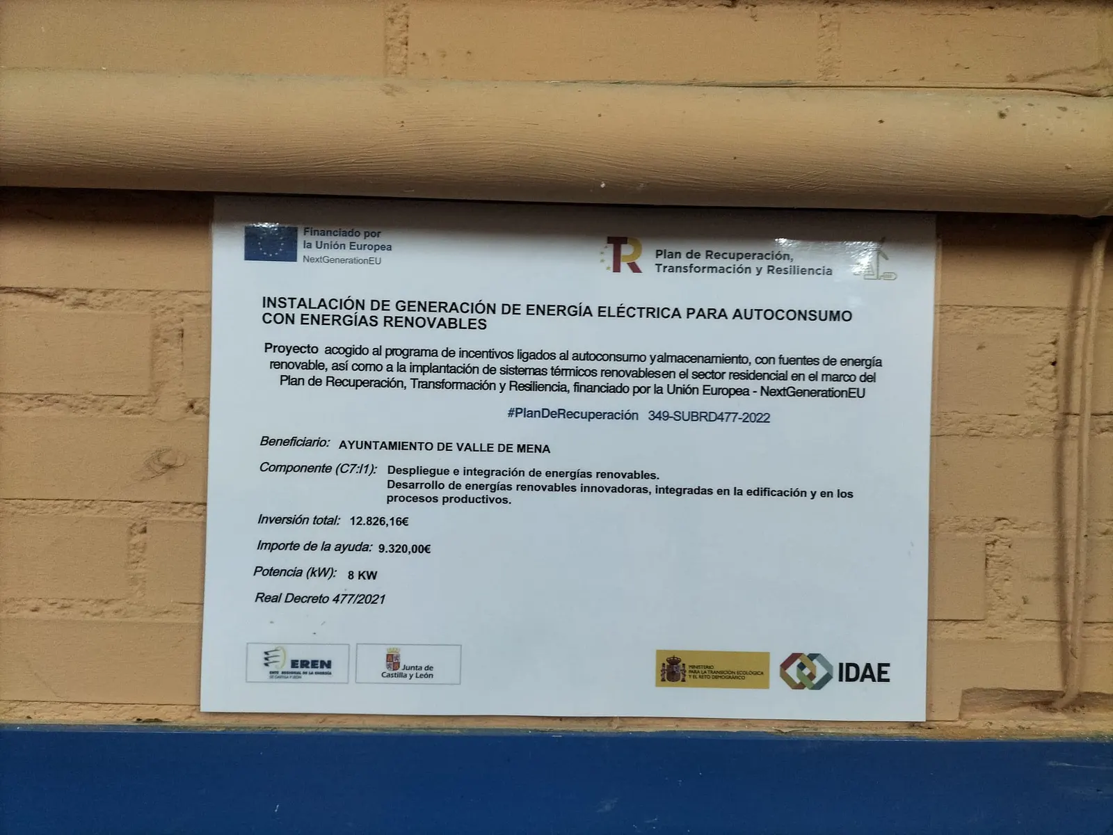 Cartel de financiación